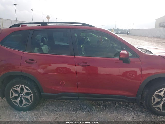 Продаж на аукціоні авто 2021 Subaru Forester Premium, vin: JF2SKAJC9MH507103, номер лоту: 44479624
