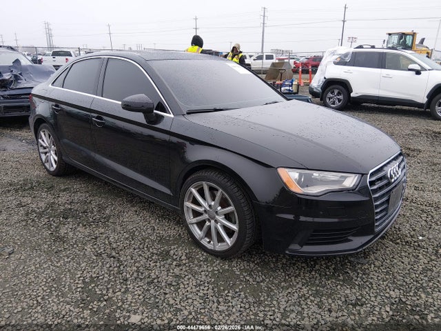 2015 AUDI A3 WAUEFGFF8F1056373 Photo 0