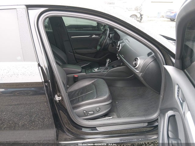 2015 AUDI A3 WAUEFGFF8F1056373 Photo 4