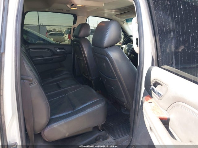 Продаж на аукціоні авто 2012 Cadillac Escalade Ext Premium, vin: 3GYT4NEF3CG115908, номер лоту: 44479682