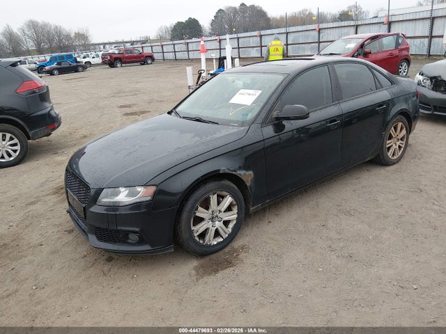 2010 AUDI A4 WAUBFAFL1AN028261 Photo 1