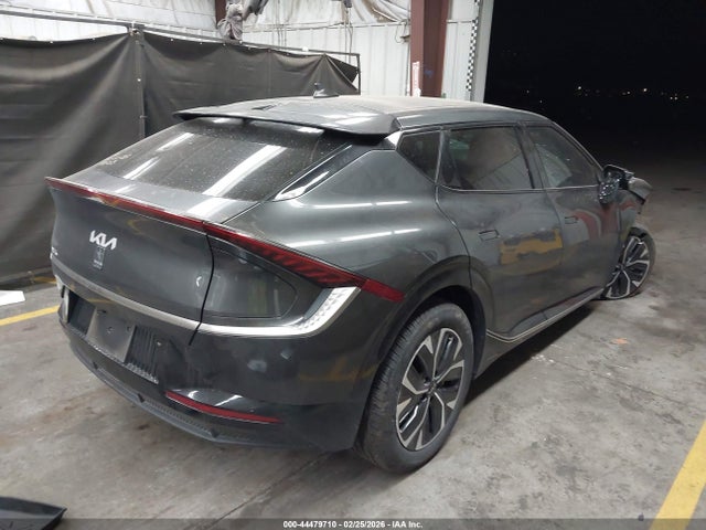2023 KIA EV6 KNDC34LA9P5149603 Photo 3