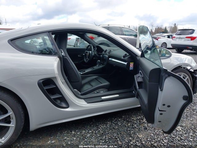WP0AA2A80JS260325 Porsche 718 Cayman