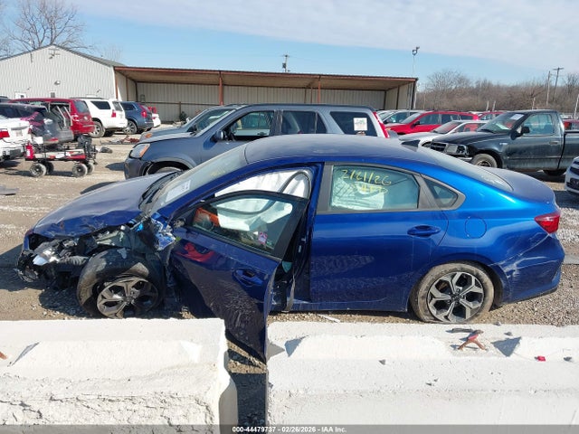 2019 Kia Forte Lxs მანქანა იყიდება აუქციონზე, vin: 3KPF24AD8KE103660, აუქციონის ნომერი: 44479737