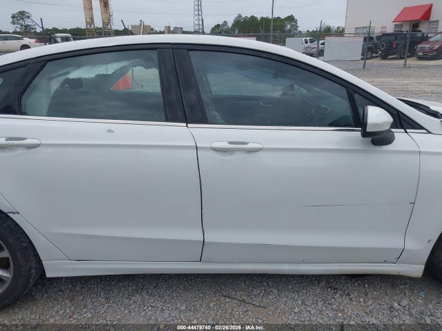 2017 Ford Fusion Se მანქანა იყიდება აუქციონზე, vin: 3FA6P0H77HR203752, აუქციონის ნომერი: 44479740