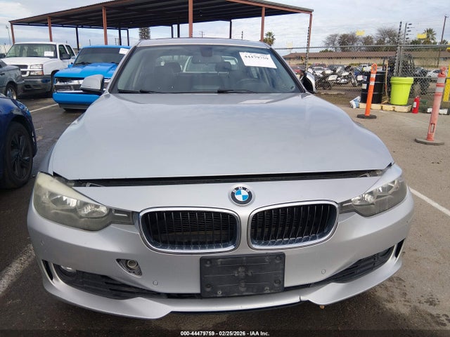 WBA3C1C56FK117996 BMW 328I