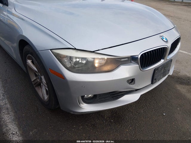 WBA3C1C56FK117996 BMW 328I
