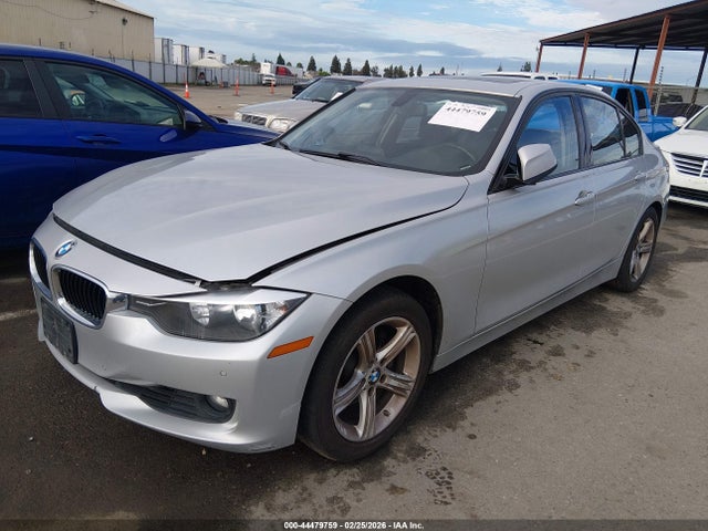 WBA3C1C56FK117996 BMW 328I