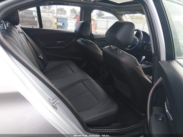 WBA3C1C56FK117996 BMW 328I