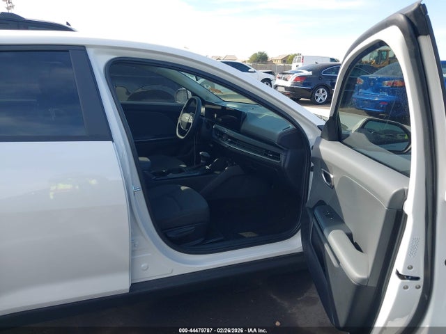 KIA K4 Lxs 2025 3KPFT4DE3SE191664 Image 5