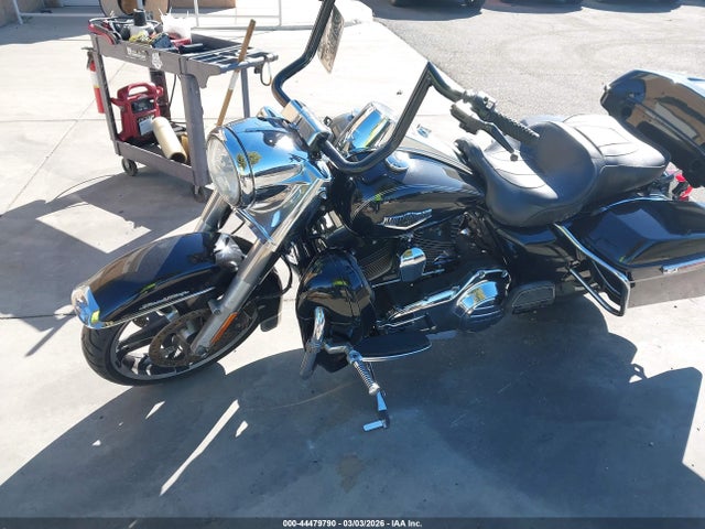 2015 HARLEY-DAVIDSON FLHR 1HD1FBM32FB703341 Photo 1