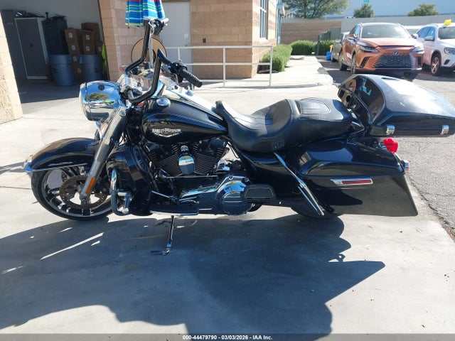 Harley-Davidson Flhr Road King 2015 1HD1FBM32FB703341 Image 13