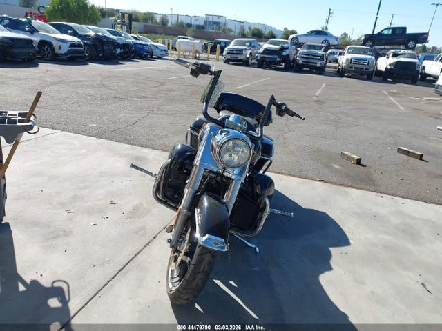 2015 HARLEY-DAVIDSON FLHR 1HD1FBM32FB703341 Photo 4