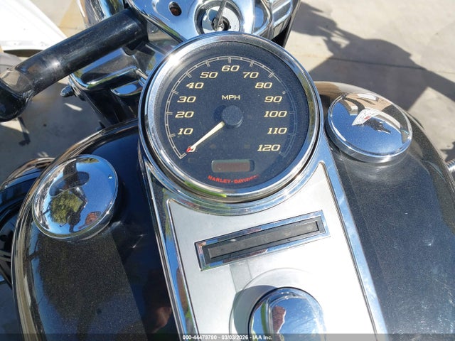 2015 HARLEY-DAVIDSON FLHR 1HD1FBM32FB703341 Photo 6