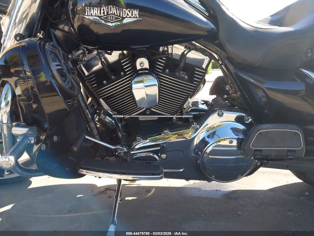 2015 HARLEY-DAVIDSON FLHR 1HD1FBM32FB703341 Photo 8