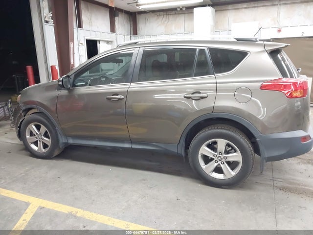 2T3WFREV5FW159506 Toyota Rav4 Xle