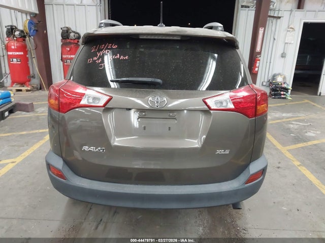 2T3WFREV5FW159506 Toyota Rav4 Xle