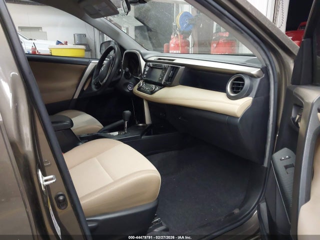 2T3WFREV5FW159506 Toyota Rav4 Xle