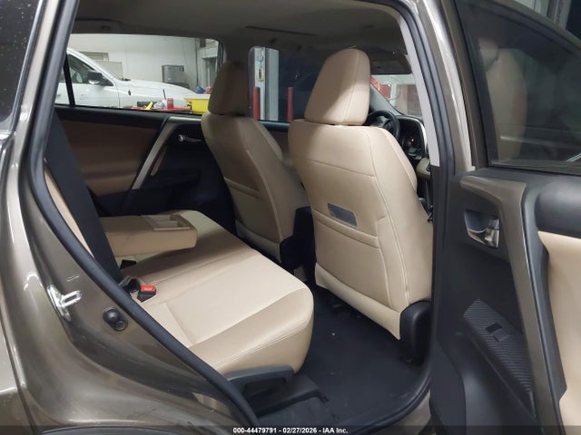 2T3WFREV5FW159506 Toyota Rav4 Xle