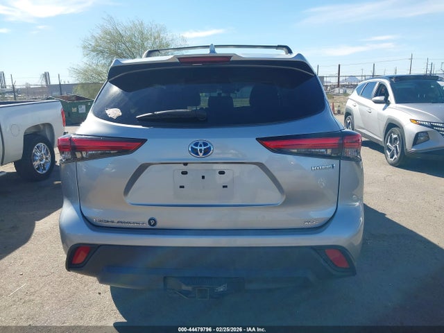5TDHBRCH5LS513572 Toyota Highlander Hybrid Xle