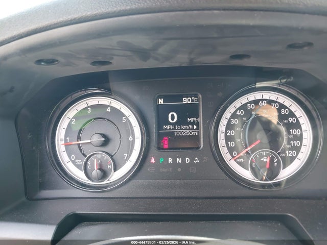 1C6RR7GT0MS510887 RAM 1500 Classic Warlock 4x4 6&#039;4 Box