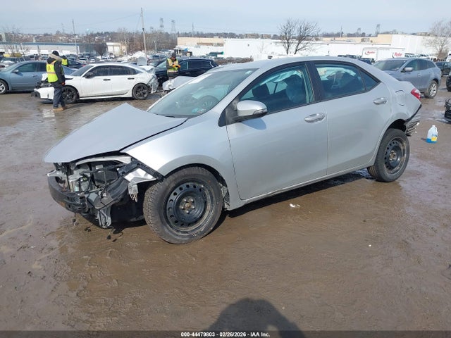 Toyota Corolla S 2014 2T1BURHE2EC152232 Image 2