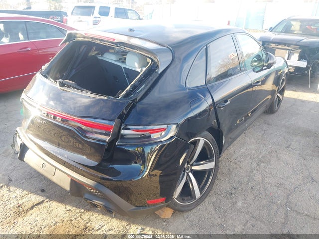 Porsche Macan T 2023 WP1AA2A55PLB10556 Image 4