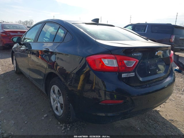 2016 CHEVROLET CRUZE 1G1BC5SM0G7292238 Photo 2