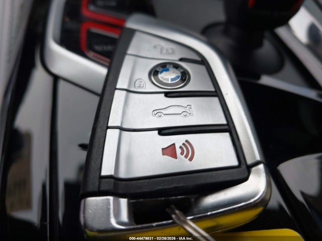 44479831 :رقم المزاد ، WBS83CH06PCL40075 vin ، 2023 Bmw M5 مزاد بيع