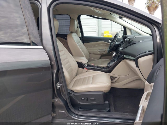 1FADP5DU4JL101507 Ford C-max Hybrid Titanium