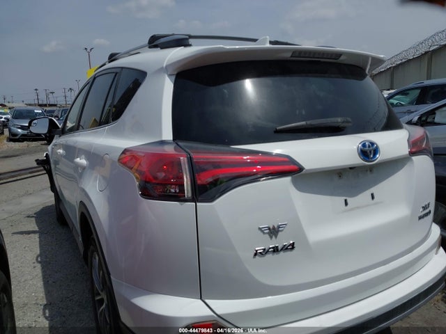 2017 TOYOTA RAV4 HYBRID JTMRJREV4HD140201 Photo 2