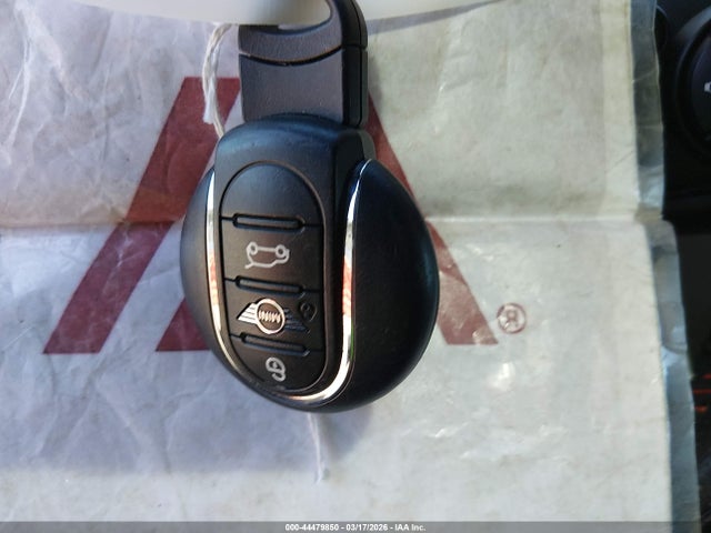 Aukcja sprzedaży 2019 Mini Countryman Cooper S, vin: WMZYT3C59K3E96875, numer aukcji: 44479850