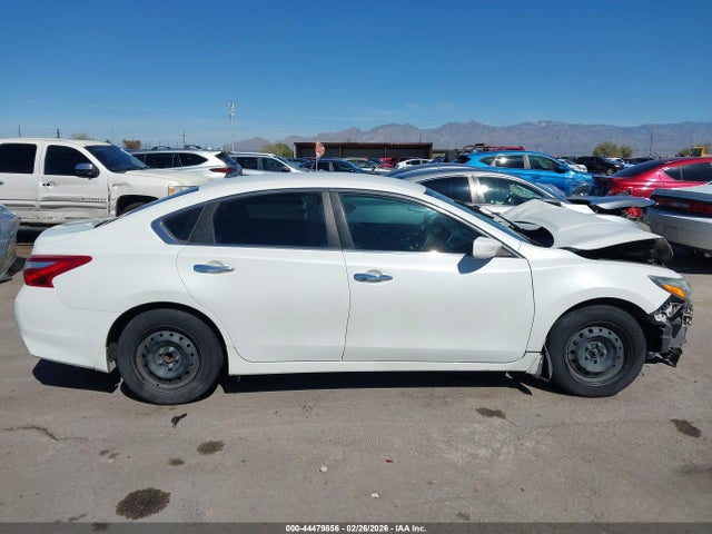 1N4AL3APXHN334095 Nissan Altima 2.5 S