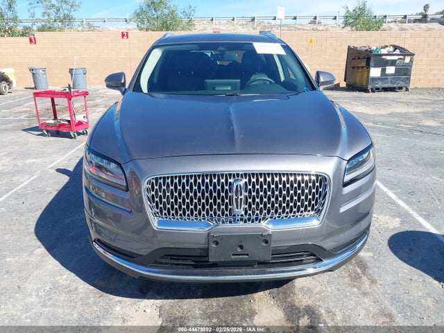 2LMPJ6J9XNBL07192 Lincoln Nautilus Standard