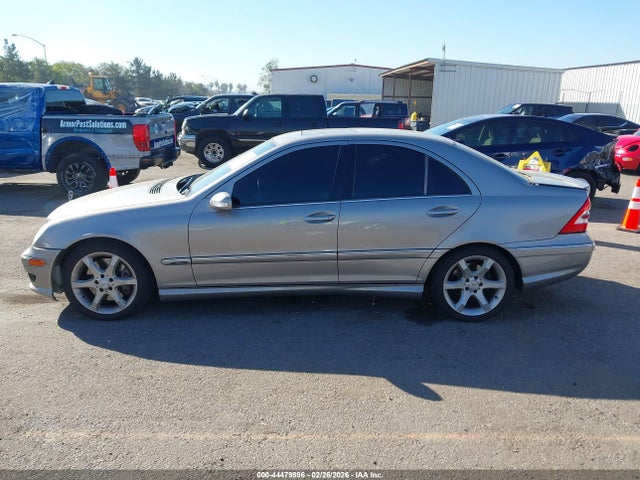44479896 :رقم المزاد ، WDBRF52H37F934097 vin ، 2007 Mercedes-benz C 230 Sport مزاد بيع