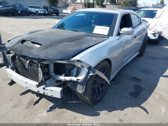 2C3CDXGJ4KH742574 Dodge Charger Scat Pack Rwd