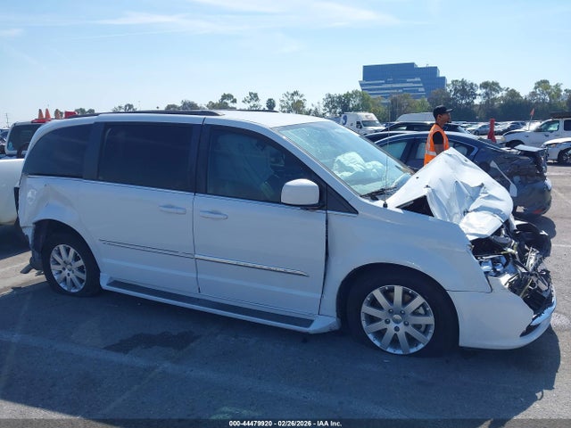Aukcja sprzedaży 2015 Chrysler Town & Country Touring, vin: 2C4RC1BG7FR676331, numer aukcji: 44479920