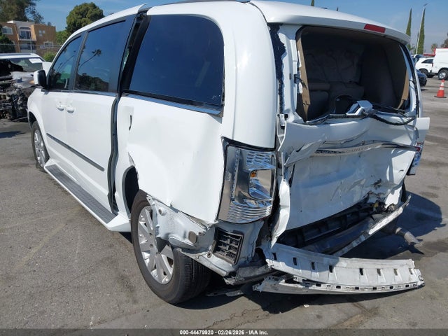 Aukcja sprzedaży 2015 Chrysler Town & Country Touring, vin: 2C4RC1BG7FR676331, numer aukcji: 44479920