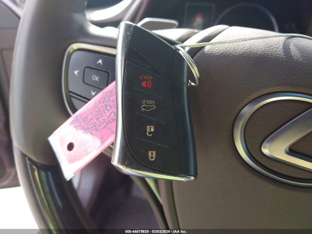 44479929 :رقم المزاد ، 58ABZ1B12KU021670 vin ، 2019 Lexus Es 350 Ultra Luxury مزاد بيع