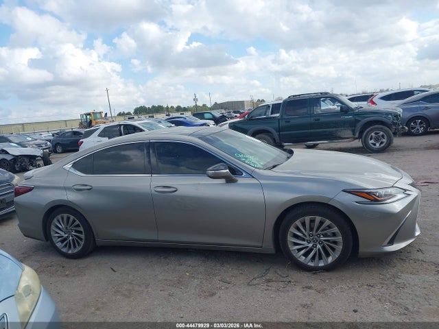 44479929 :رقم المزاد ، 58ABZ1B12KU021670 vin ، 2019 Lexus Es 350 Ultra Luxury مزاد بيع