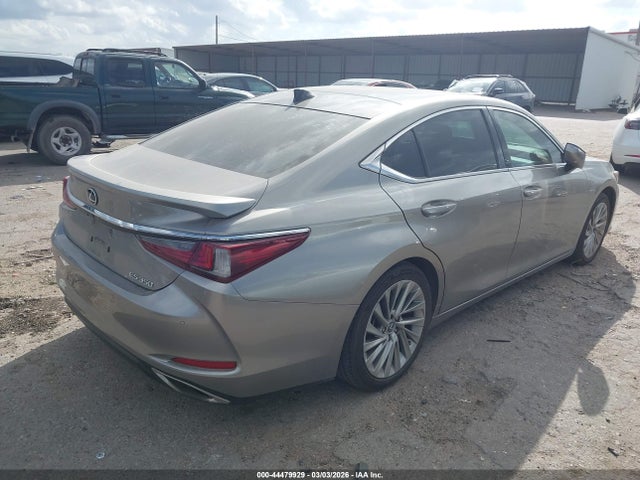 44479929 :رقم المزاد ، 58ABZ1B12KU021670 vin ، 2019 Lexus Es 350 Ultra Luxury مزاد بيع