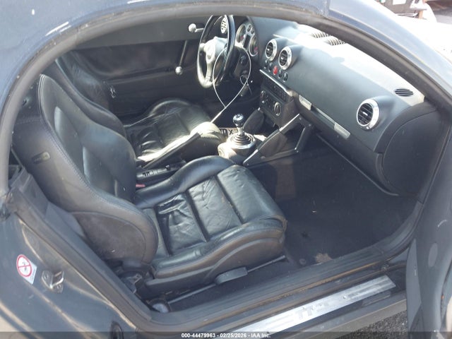 Продаж на аукціоні авто 2001 Audi Tt, vin: TRUUT28N111006802, номер лоту: 44479963