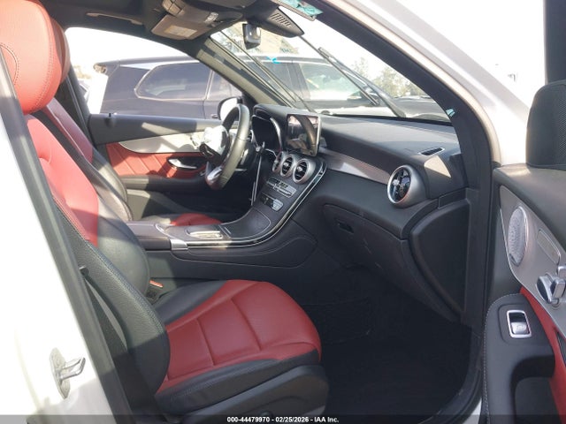 W1N0G8DB9LF826944 Mercedes-Benz GLC 300
