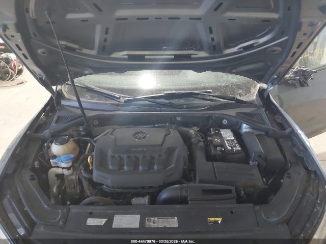 2019 VOLKSWAGEN PASSAT 1VWLA7A33KC013657 Photo 9