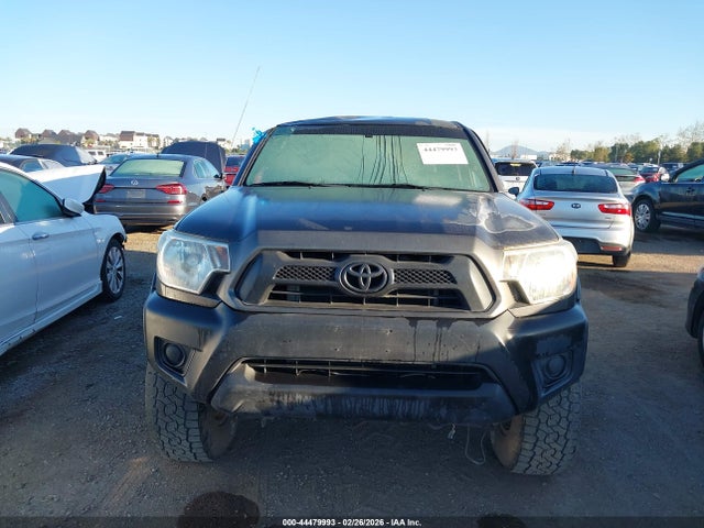 3TMJU4GN5EM167329 Toyota Tacoma Prerunner V6