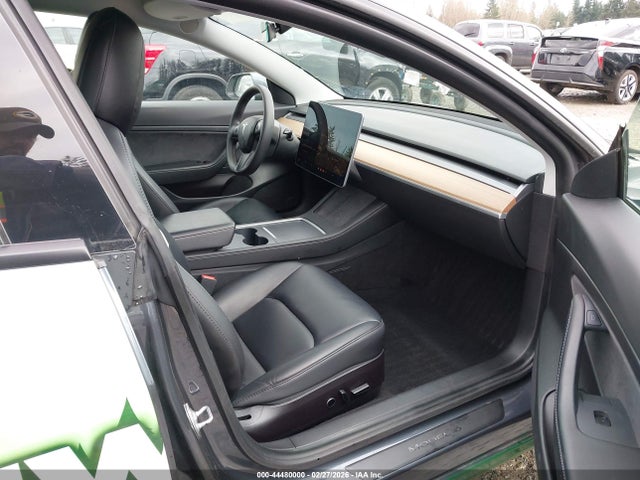 Продаж на аукціоні авто 2021 Tesla Model 3 Standard Range Plus Rear-wheel Drive, vin: 5YJ3E1EA1MF915372, номер лоту: 44480000