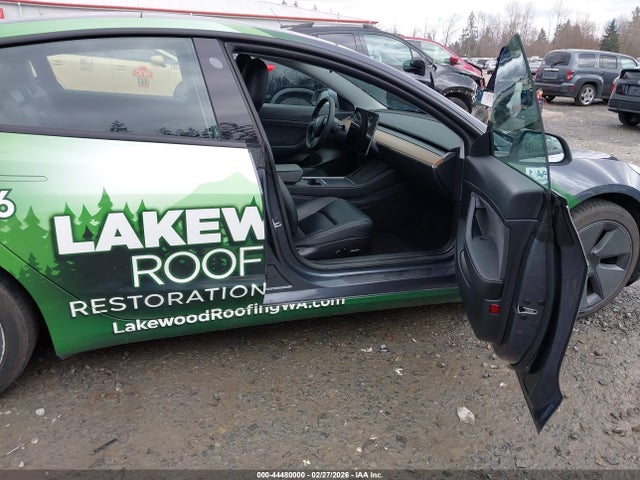 Продаж на аукціоні авто 2021 Tesla Model 3 Standard Range Plus Rear-wheel Drive, vin: 5YJ3E1EA1MF915372, номер лоту: 44480000