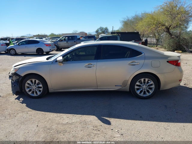 2013 Lexus Es 300h მანქანა იყიდება აუქციონზე, vin: JTHBW1GG8D2027021, აუქციონის ნომერი: 44480008
