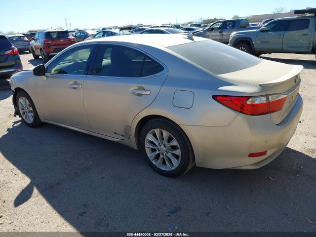 2013 Lexus Es 300h მანქანა იყიდება აუქციონზე, vin: JTHBW1GG8D2027021, აუქციონის ნომერი: 44480008
