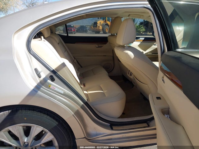 2013 Lexus Es 300h მანქანა იყიდება აუქციონზე, vin: JTHBW1GG8D2027021, აუქციონის ნომერი: 44480008